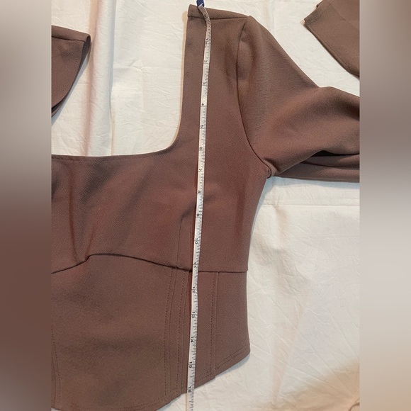 Abercrombie & Fitch taupe structured long sleeve crop top size S - Picture 9 of 9